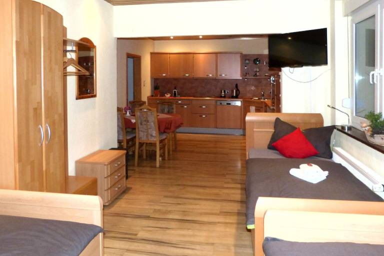 Messe-Zimmer TuS-Treff — photo 2