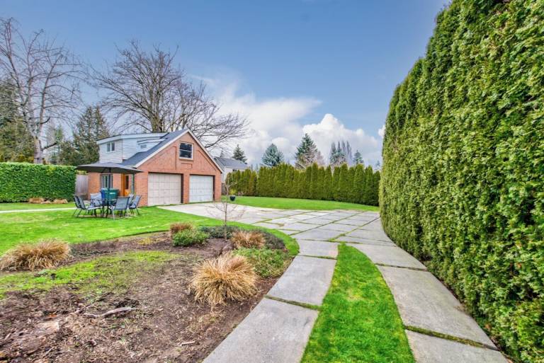 Villa  Woodinville