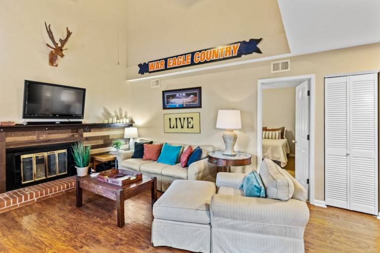 House Auburn