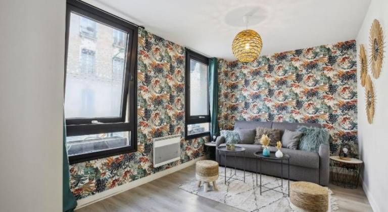 Rental apartment for 2 persons in Clichy