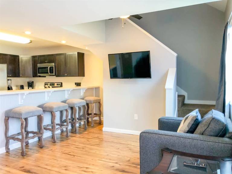 Child-friendly vacation home | Beach nearby | Pets allowed in Panama City
