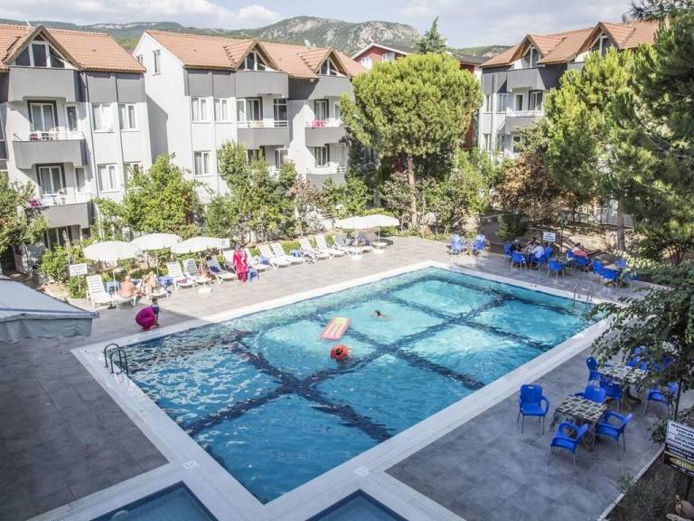 Reis Thermal Otel — photo 2