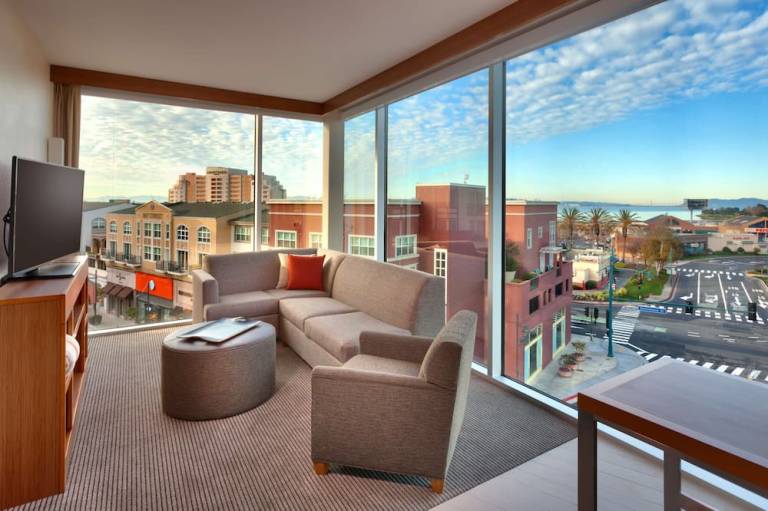 Hyatt Place Emeryville San Francisco Bay Area