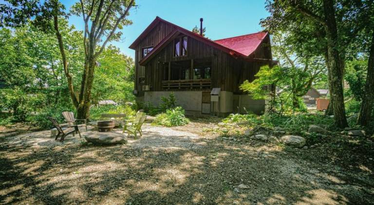 Villa with 5 rooms for 10 persons in Hakuba