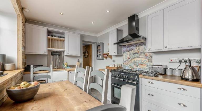 Vacation home | Next to the beach | Pets are welcome in Tenby