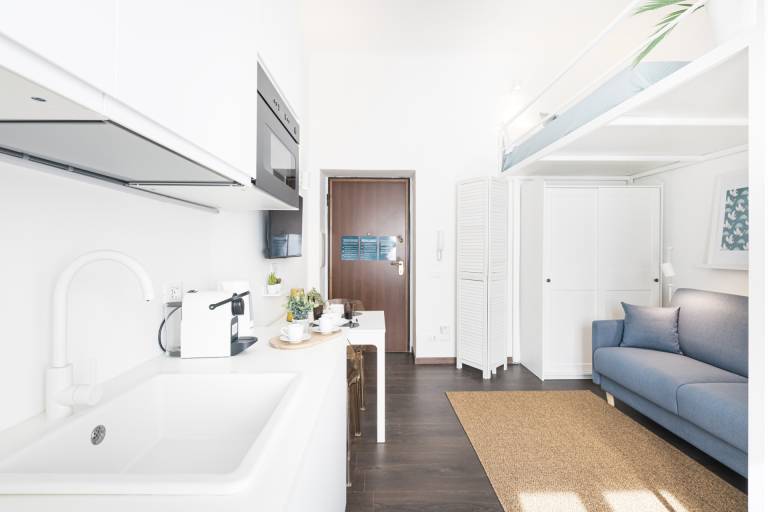 Fully equipped pleasant rental apartment with pool & yard | Suitable for remote work | Pet-friendly — photo 4