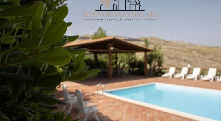 House with pool, barbecue & terrace in Agrigento