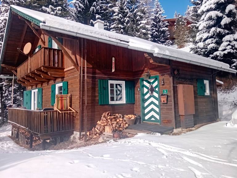     
Chalet ∙ 8 Gäste ∙ 4 Schlafzimmer
