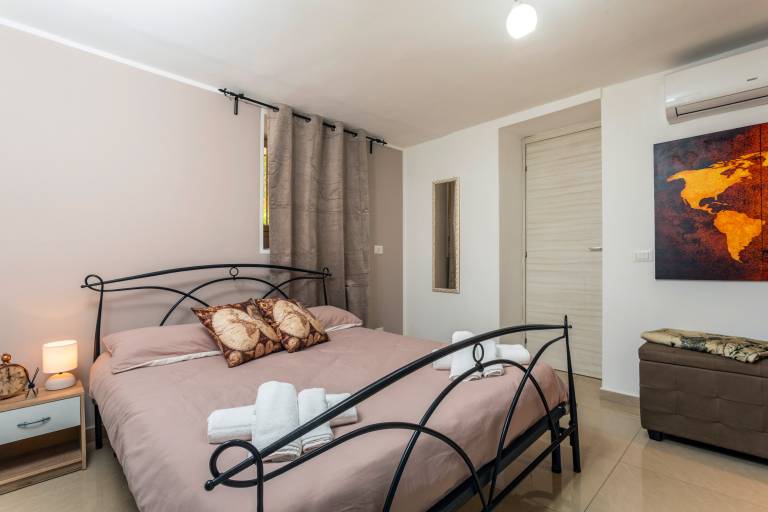 Apartament Katania