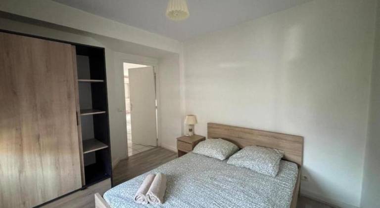 Rental apartment with 1 room for 4 persons in Clermont-Ferrand