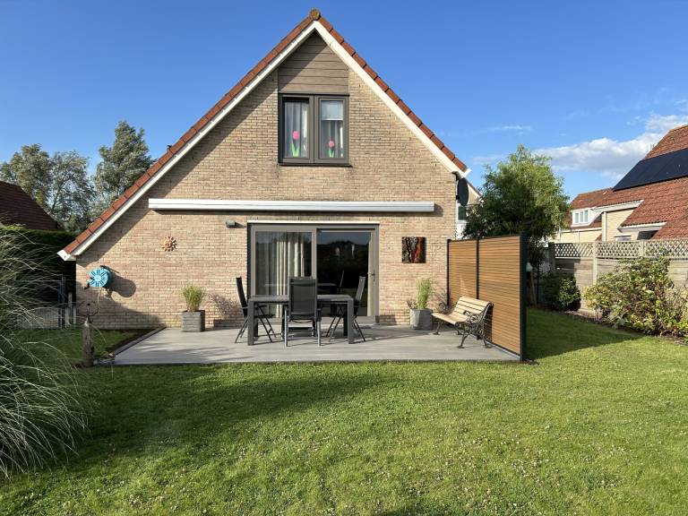 Voll ausgestattetes Ferienhaus mit Grill, Garten und Terrasse | Neben dem Strand | Haustiere sind willkommen
