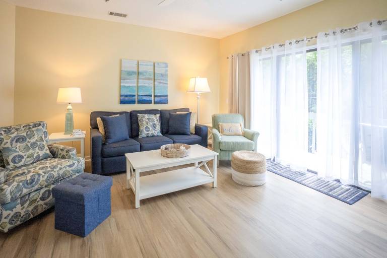 Walk to Forest Beach: Hilton Head Getaway! — photo 4
