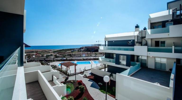 Fully equipped rental apartment with private pool & patio | Close to the beach | Pets are welcome — photo 5