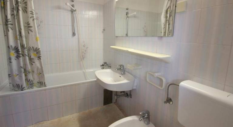Apartment with 2 rooms for 5 persons — photo 2
