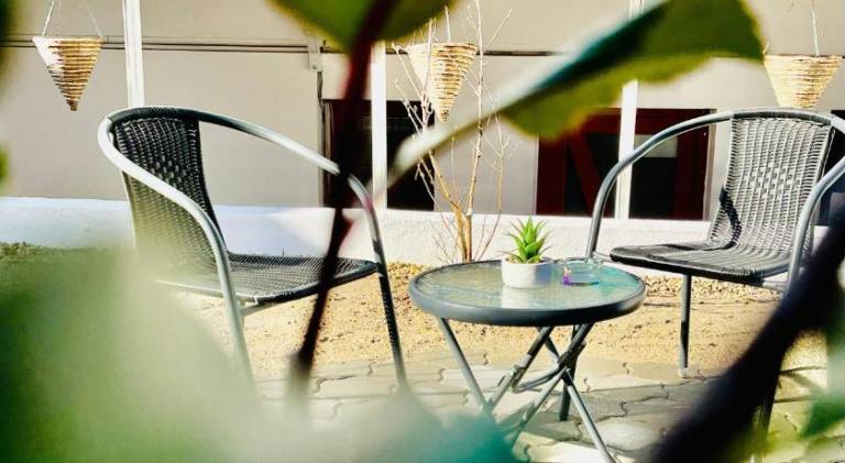 Wonderful serviced apartment with terrace & yard | Pets are welcome — photo 5