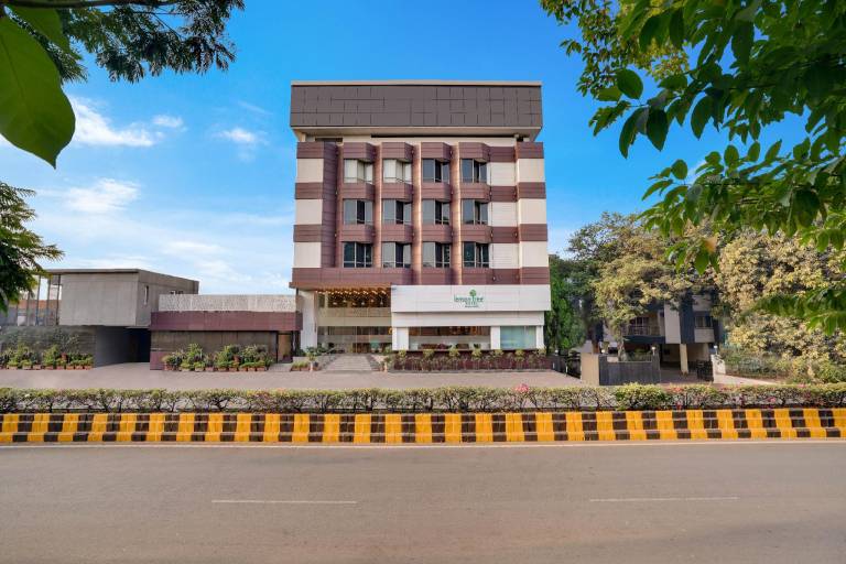 LEMON TREE HOTEL CENTRE POINT JAMSHEDPUR