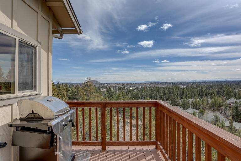 Golden Butte - Stunning & Spacious, Captivating Views, A/C, Foosball — photo 2