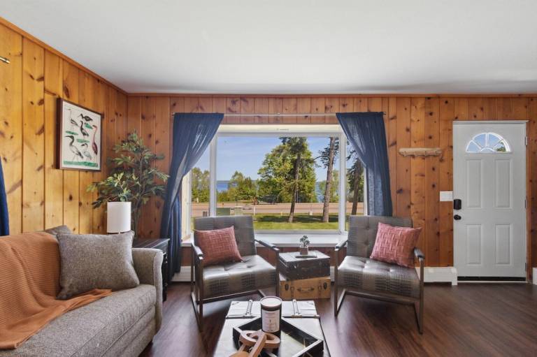 Accommodation  Bay Harbor