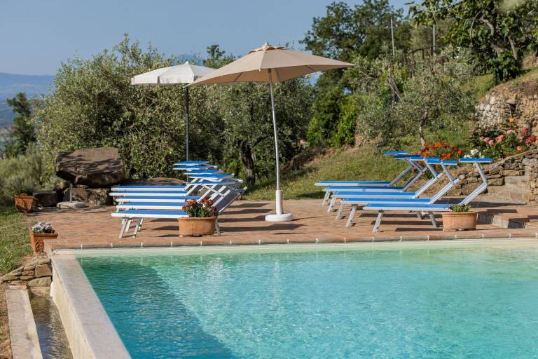 Family-friendly big villa with terrace, grill & private pool | Pets are welcome — photo 3