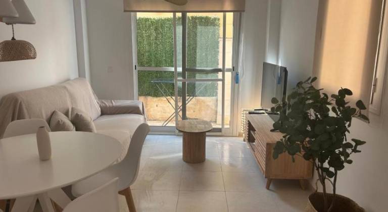 Holiday apartment with pool — photo 2