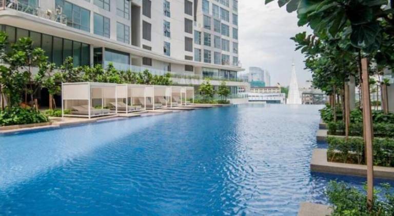 Apartment with sauna, pool & grill | Near Petaling Street | Dogs allowed — photo 3
