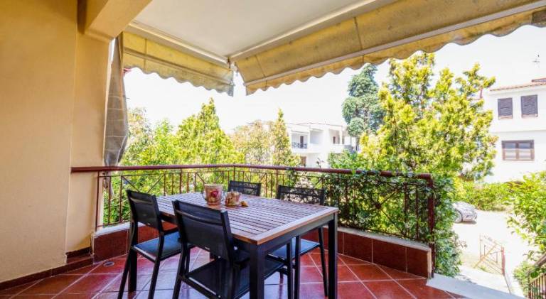 Vacation home with garden, patio & barbecue | Beach nearby | Pets are welcome — photo 4