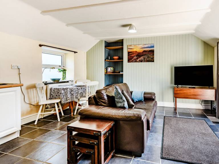 Cottage  Solva