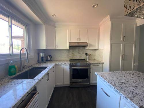 Yonge and Finch Subway L Spacious & Bright Private Bedroom with Shared Amenties