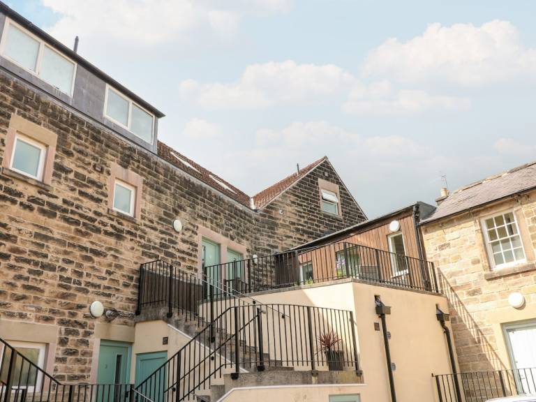 Apartment Matlock Town