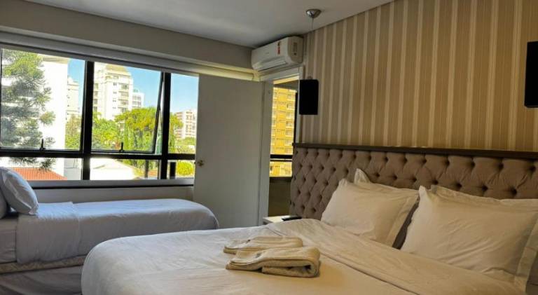 Serviced apartment with sauna & pool | Perfect for remote work in Curitiba