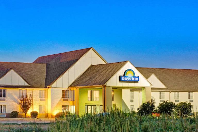 Days Inn by Wyndham Tunica Resorts — photo 3