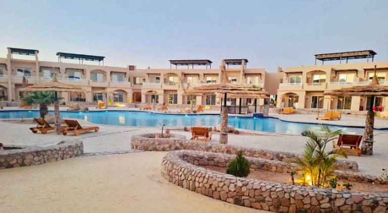 Apartment with pool in Dahab