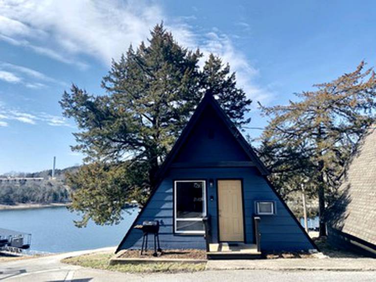 Cabin Indian Point