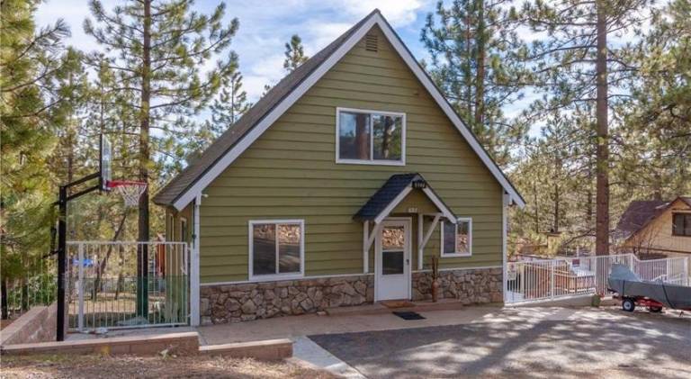 House with 3 rooms for 6 persons in Big Bear Lake, CA
