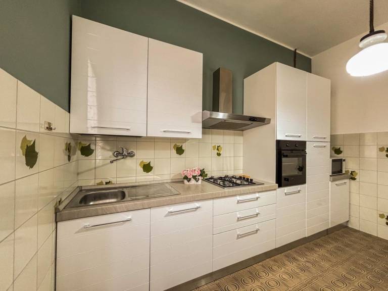 Holiday apartment with 2 rooms for 5 persons — photo 4