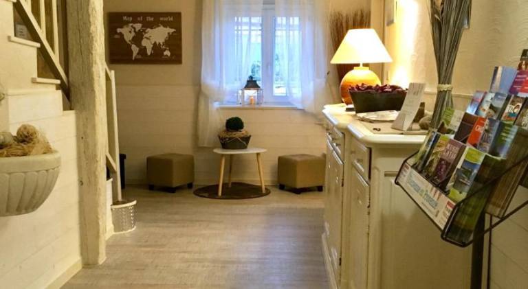 LOGIS HOTEL L' Auberge d'Uzes — photo 4