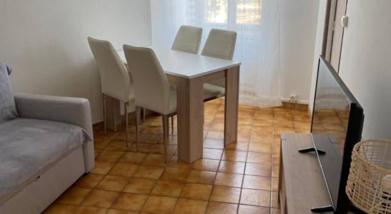 Apartment with 1 room for 4 persons — photo 2