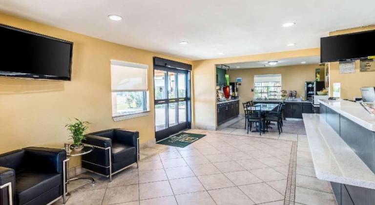 Quality Inn Corsicana — photo 2