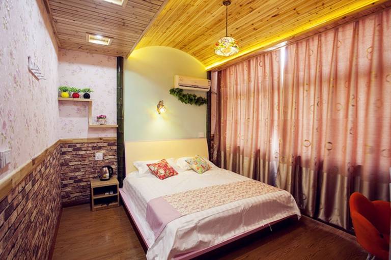 Accommodation Tongxiang