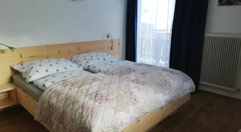 Rental apartment with 4 rooms for 10 persons — photo 2