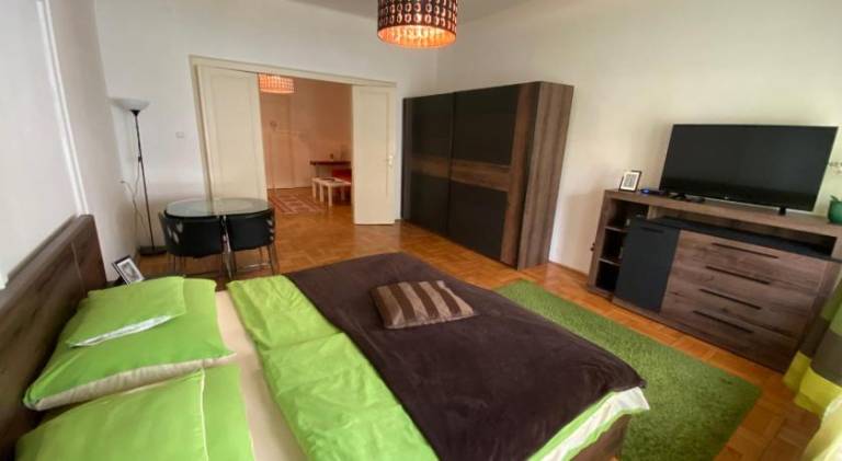 Holiday apartments & rooms next Danube Promenade in Budapest