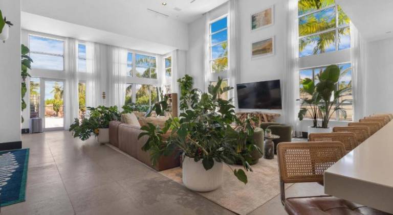 Jungle Penthouse Private Pool in South Beach — photo 5