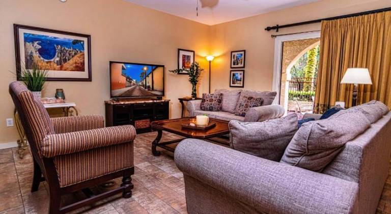 Beautiful vacation home with pool & jacuzzi | Good for workation | Pet-friendly in St. Augustine, FL