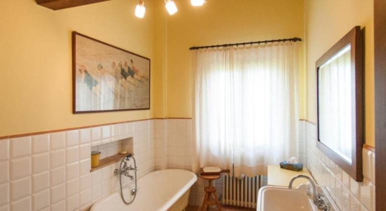 Ample house | Pets are welcome — photo 2
