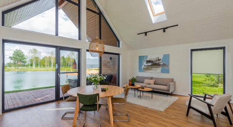 House with yard, sauna & hot tub | Pets allowed — photo 3