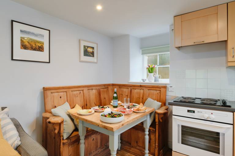 Cottage with garden | Beach view — photo 4