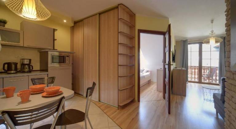 Apartment with 1 room for 4 persons — photo 3