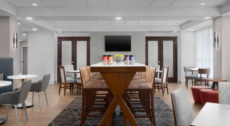 Hampton Inn Ithaca — photo 4