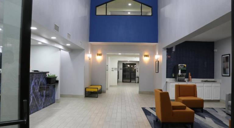 Quality Inn & Suites — photo 5