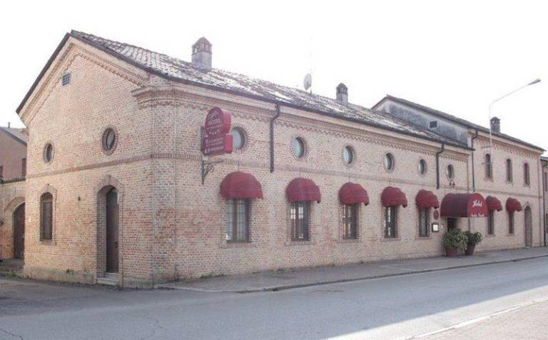 Hotel Il Vecchio Casello in Cremona